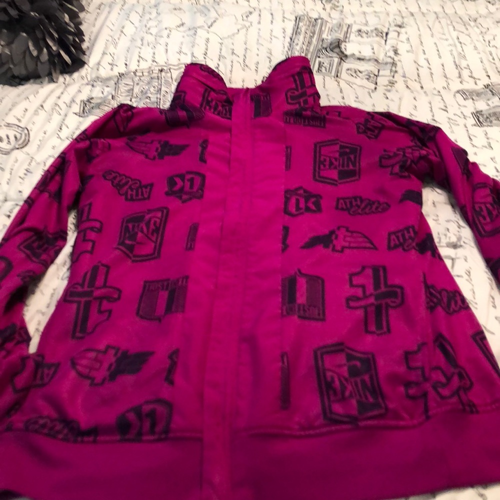 Nike jacket - Picture 2 of 2